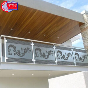 Silver Stainless Steel Balcony Railing